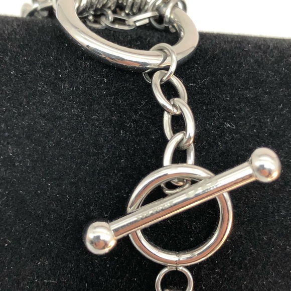 Multi chain Stainless Steel and real pearl bracelet. - Picture 3 of 4